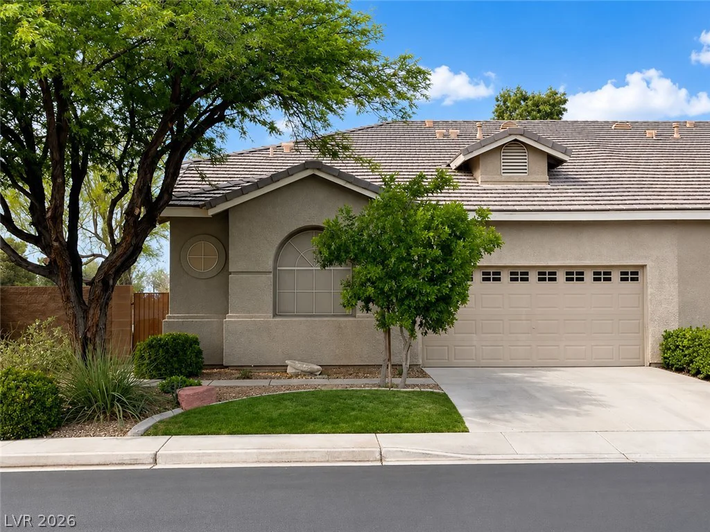258 Spring River, Las Vegas, NV 89123