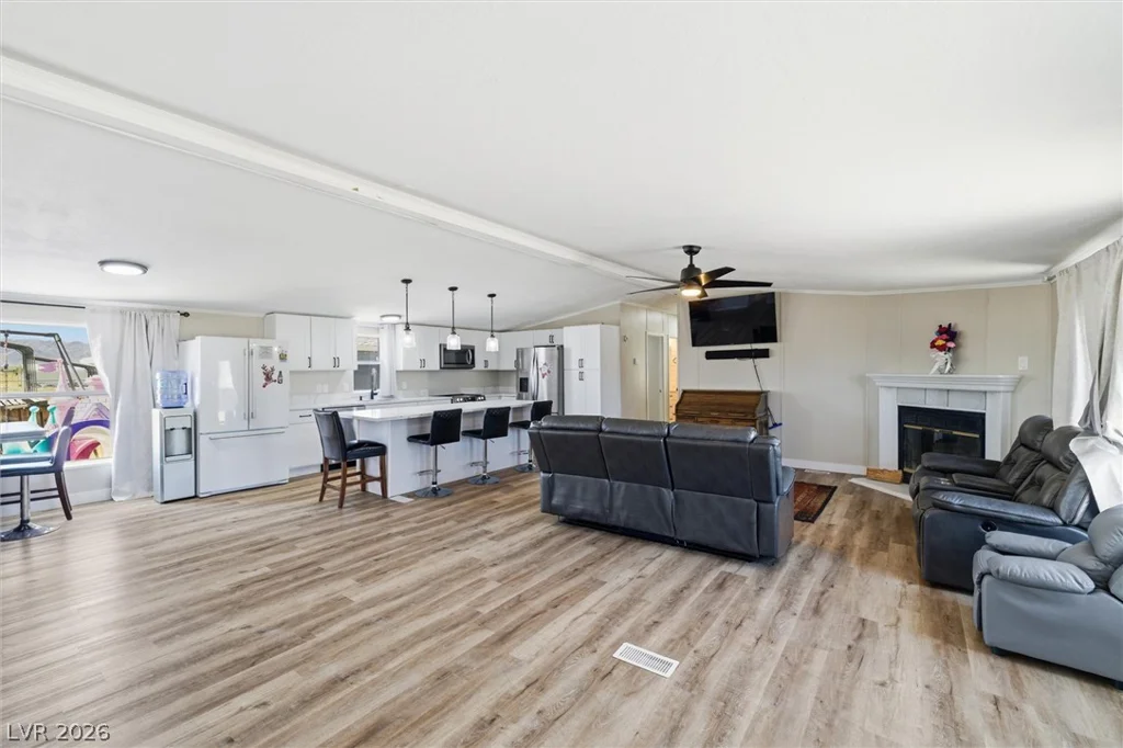 4331 Retread, Pahrump, NV 89048