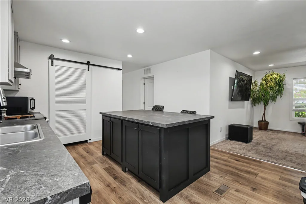 3666 Lost Hills, Las Vegas, NV 89122
