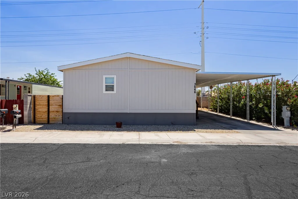 3666 Lost Hills, Las Vegas, NV 89122