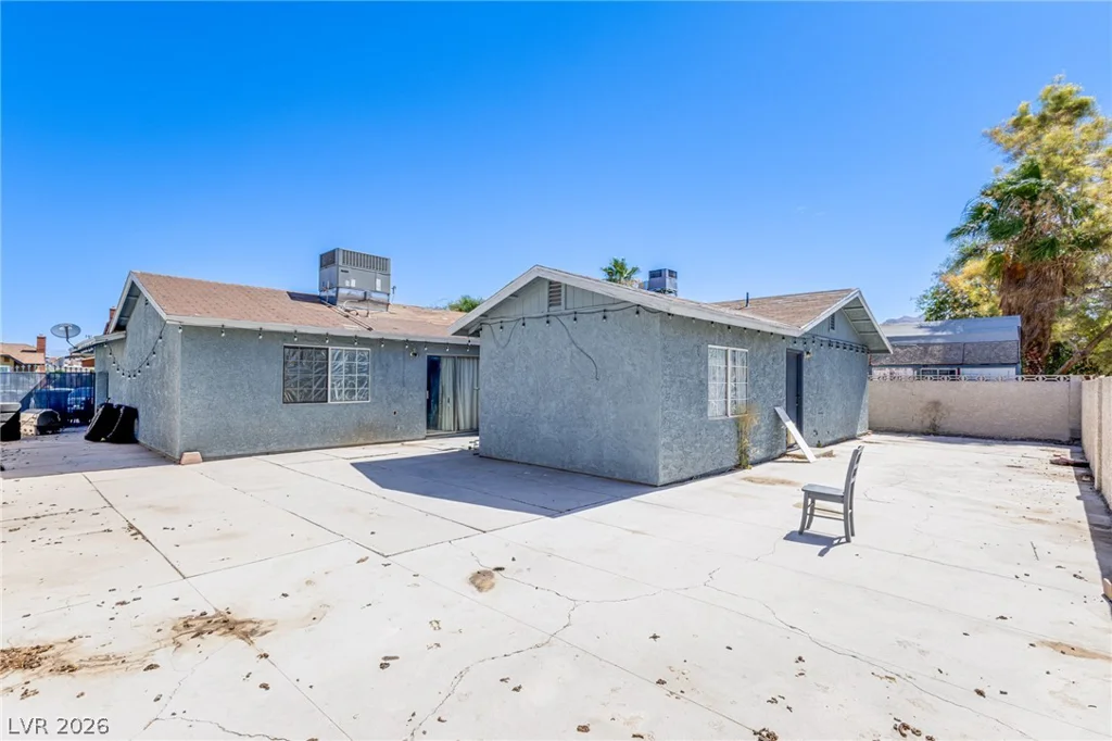4813 Alameda, Las Vegas, NV 89110