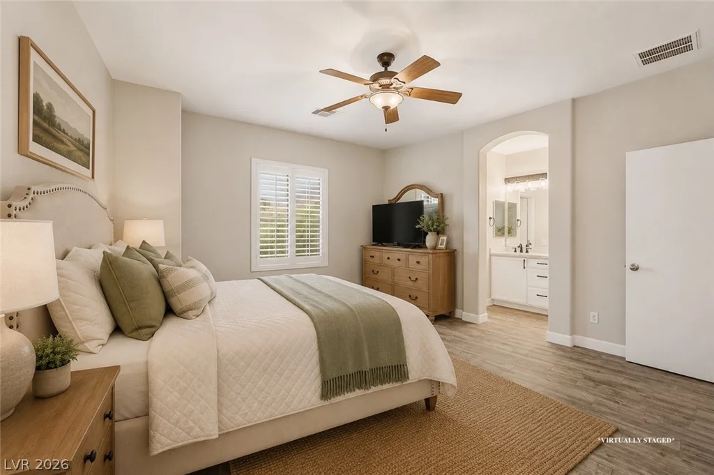 9816 Red Horse, Las Vegas, NV 89143