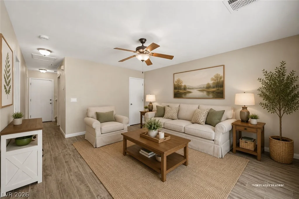 9816 Red Horse, Las Vegas, NV 89143