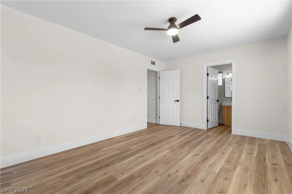 3200 Silver Saddle, Las Vegas, NV 89169