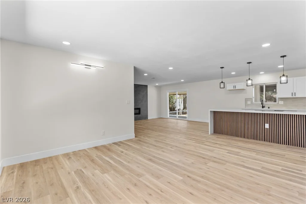 3200 Silver Saddle, Las Vegas, NV 89169