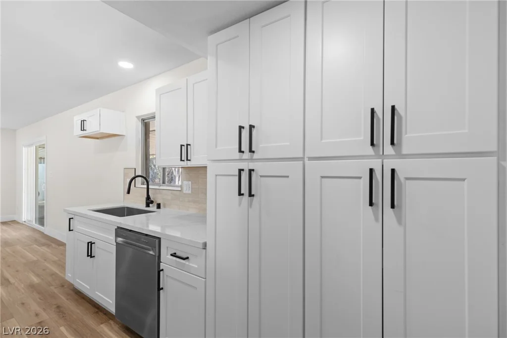 3200 Silver Saddle, Las Vegas, NV 89169