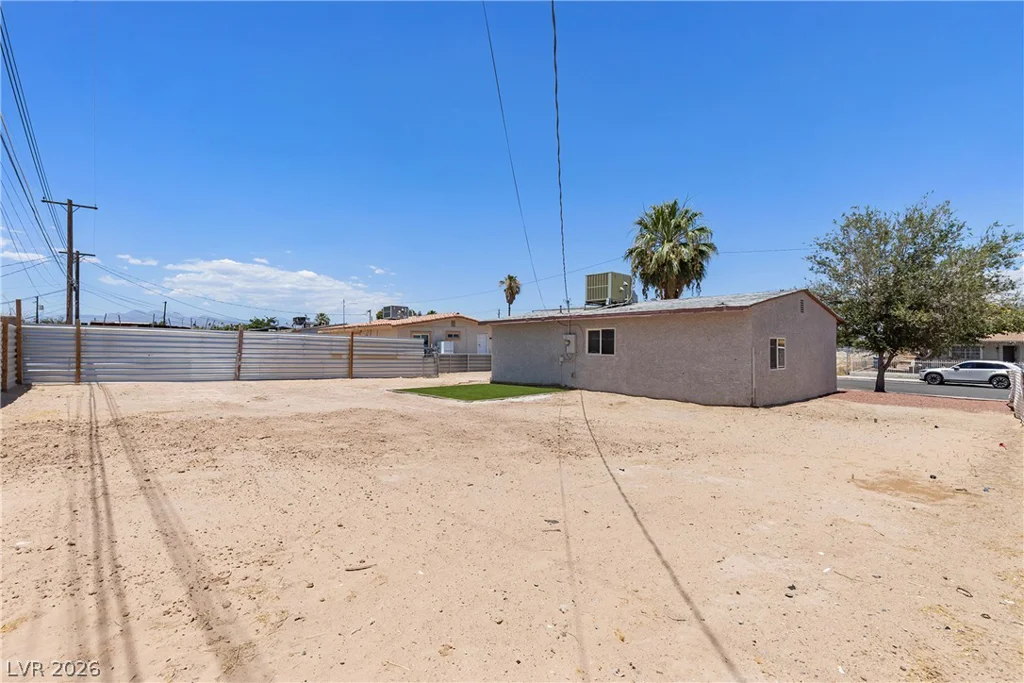513 Kasper, Las Vegas, NV 89106