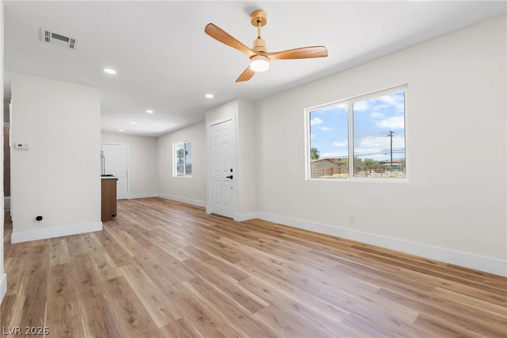 513 Kasper, Las Vegas, NV 89106