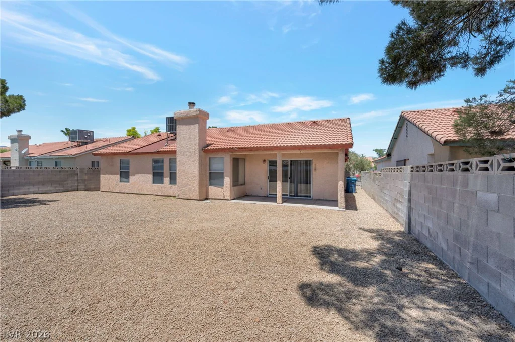 6421 Chippindale, Las Vegas, NV 89108