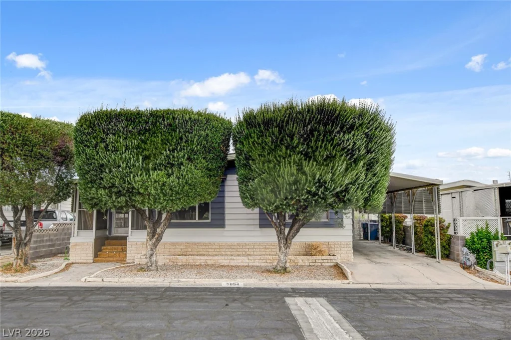 5054 Ridge, Las Vegas, NV 89103