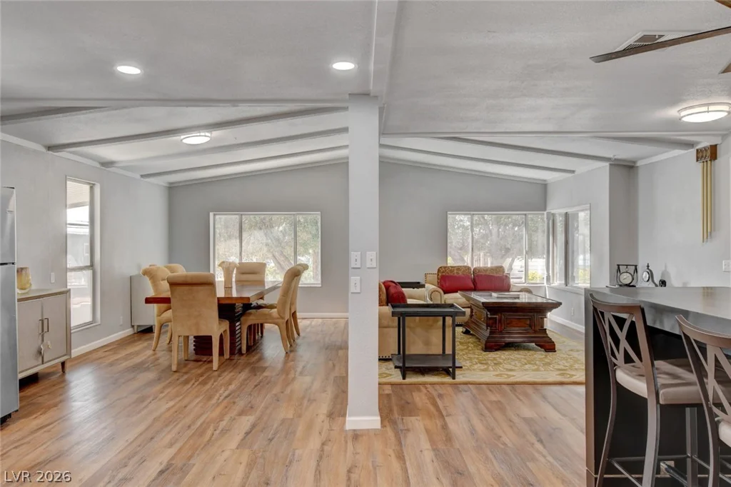 5054 Ridge, Las Vegas, NV 89103