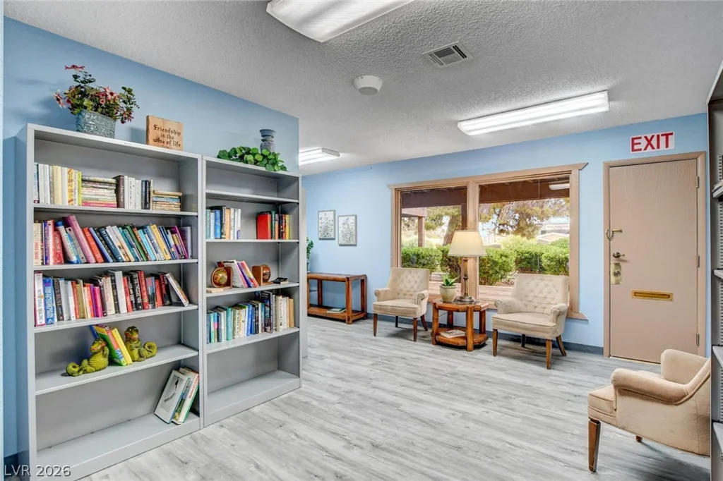 5054 Ridge, Las Vegas, NV 89103