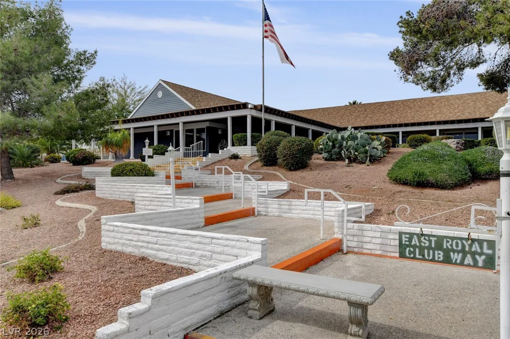 5054 Ridge, Las Vegas, NV 89103