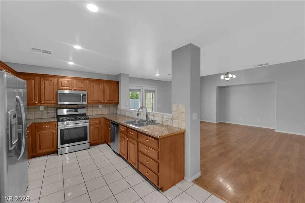 5883 Glory Canyon, Las Vegas, NV 89142