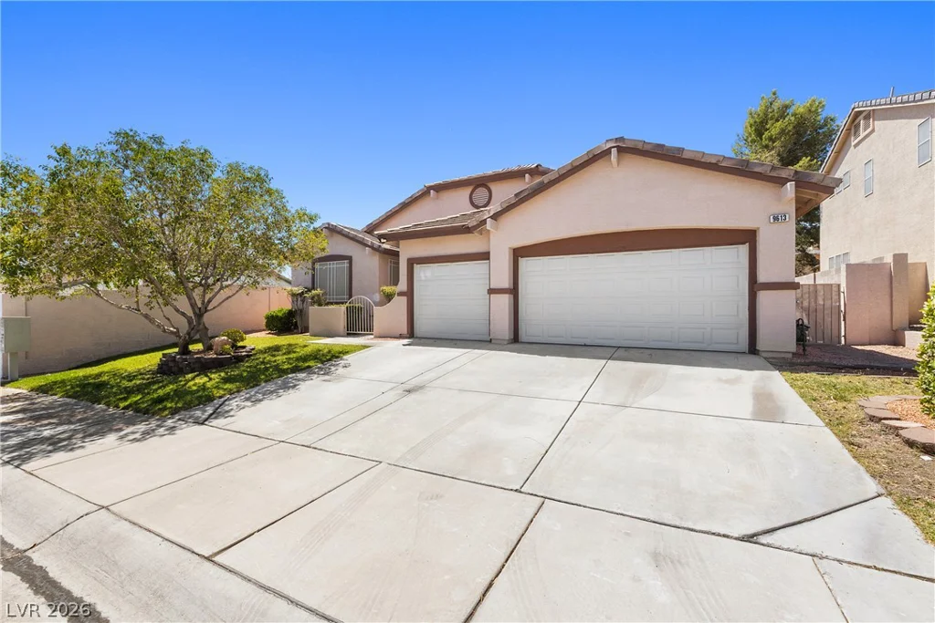 9613 Cherry Canyon, Las Vegas, NV 89129