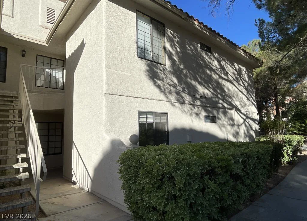 2641 Durango, Las Vegas, NV 89117