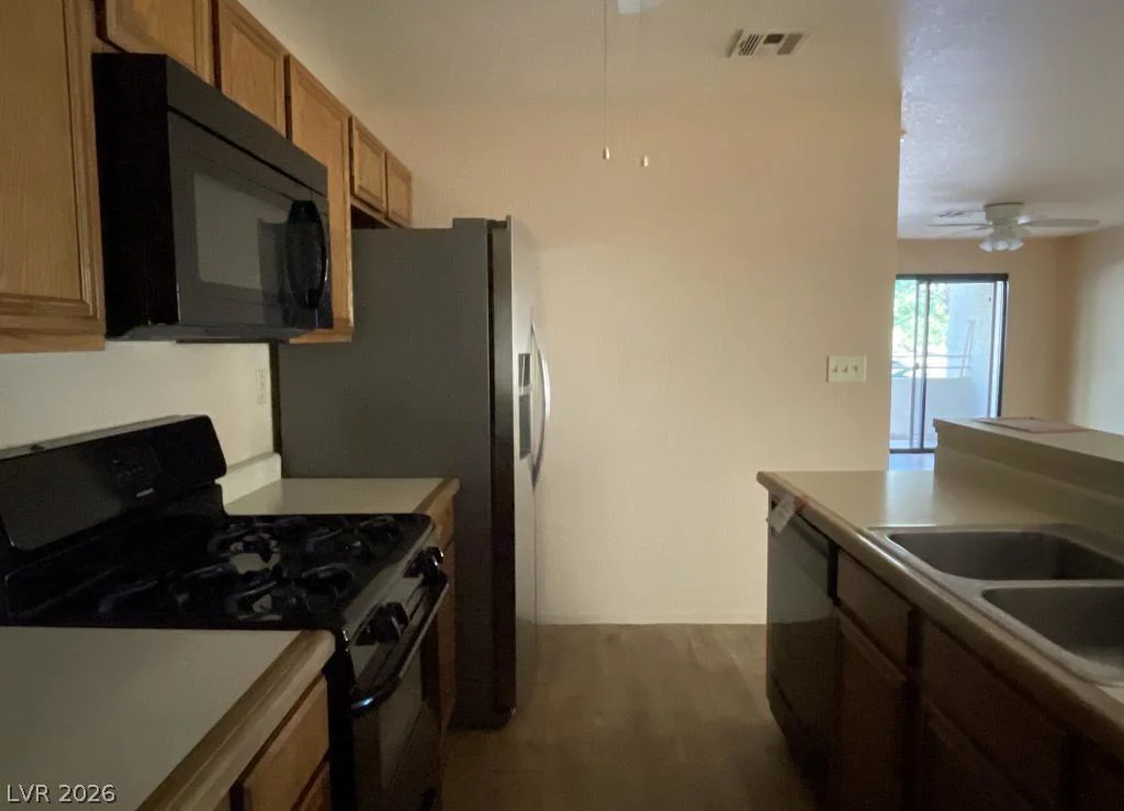 2641 Durango, Las Vegas, NV 89117