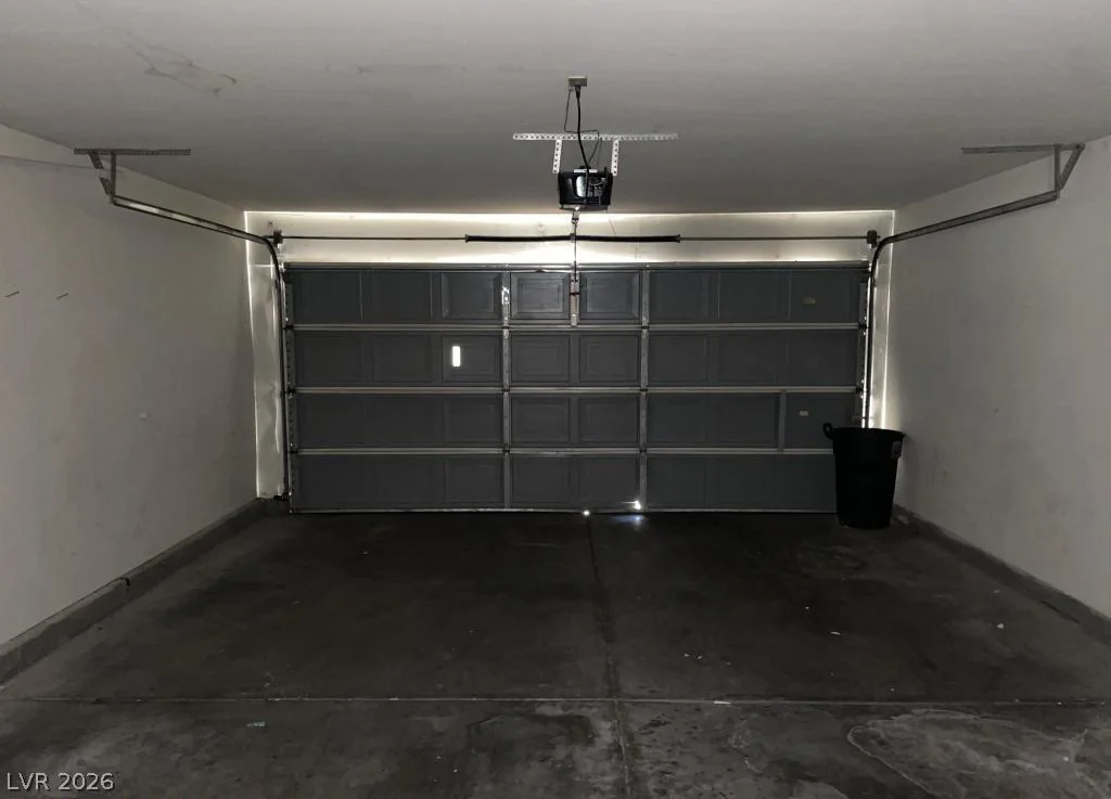 2641 Durango, Las Vegas, NV 89117