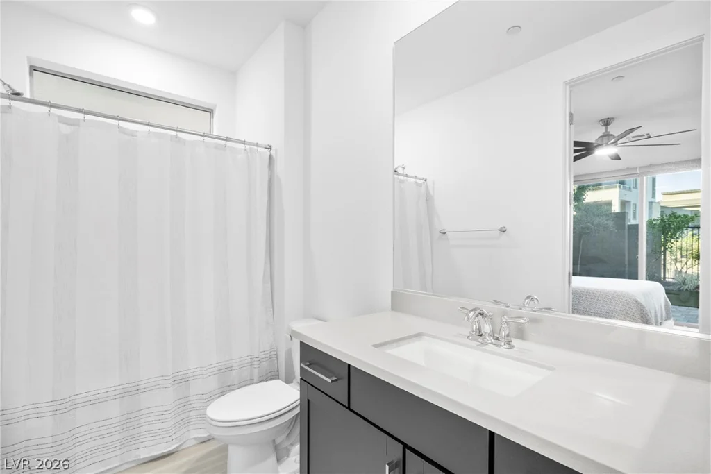 11701 Gentle Birdsong, Las Vegas, NV 89138