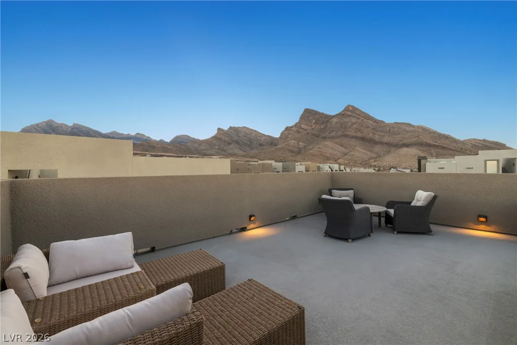11701 Gentle Birdsong, Las Vegas, NV 89138