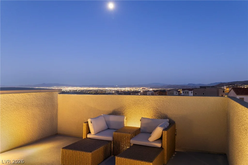 11701 Gentle Birdsong, Las Vegas, NV 89138