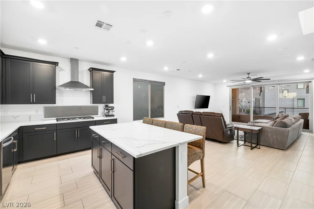 11701 Gentle Birdsong, Las Vegas, NV 89138