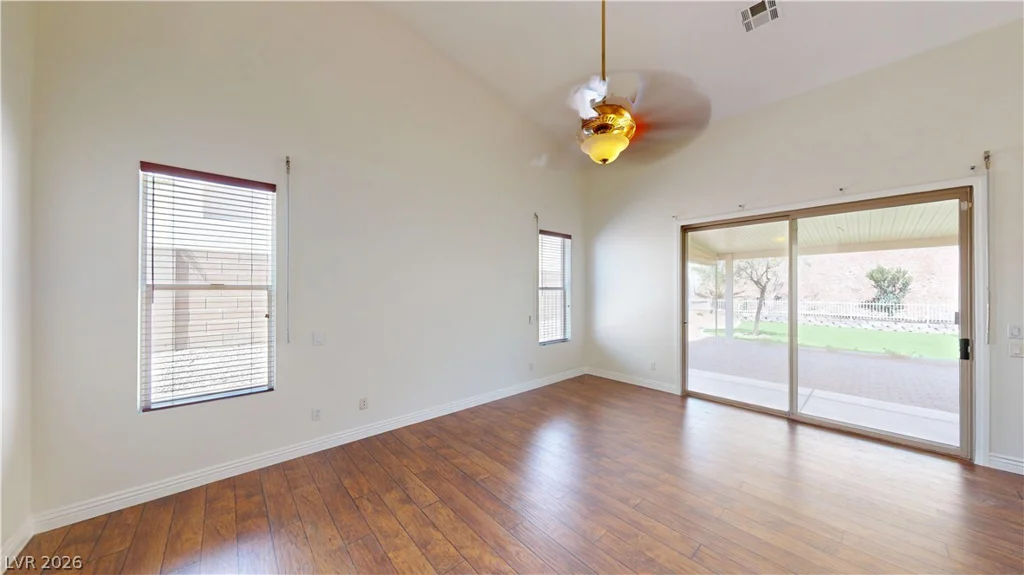 948 Sugar Springs, Las Vegas, NV 89110