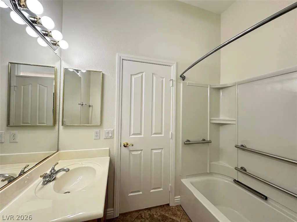 948 Sugar Springs, Las Vegas, NV 89110