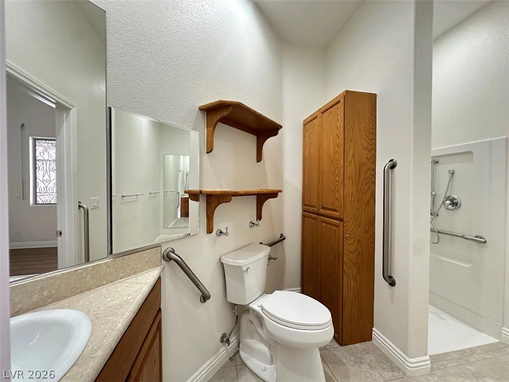 948 Sugar Springs, Las Vegas, NV 89110