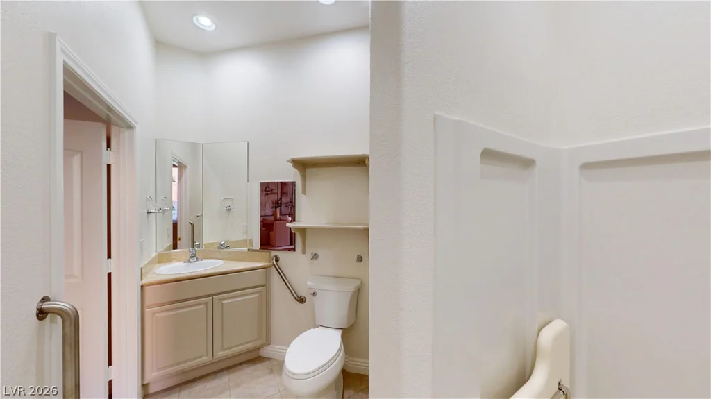 948 Sugar Springs, Las Vegas, NV 89110