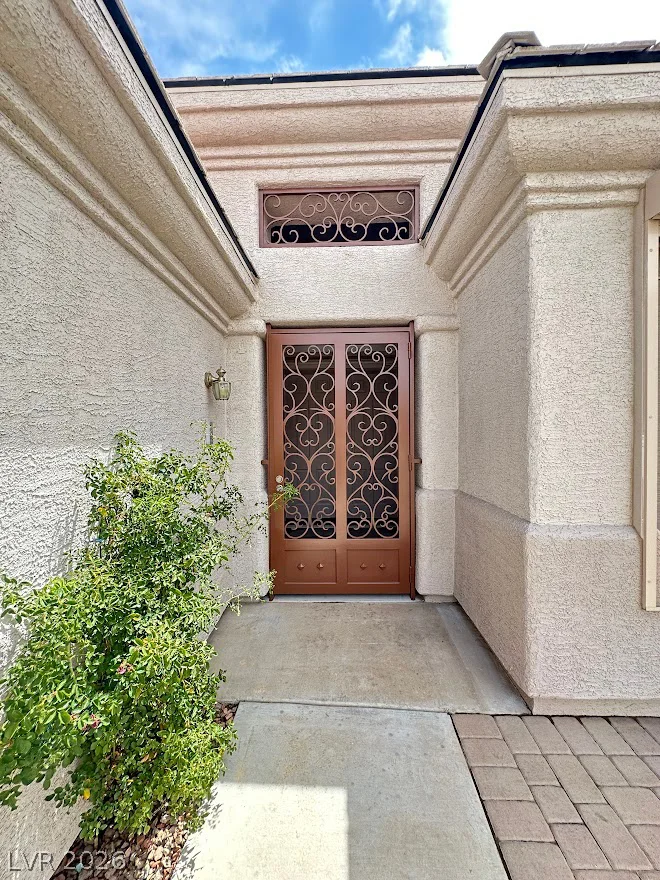 948 Sugar Springs, Las Vegas, NV 89110