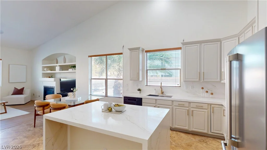 948 Sugar Springs, Las Vegas, NV 89110