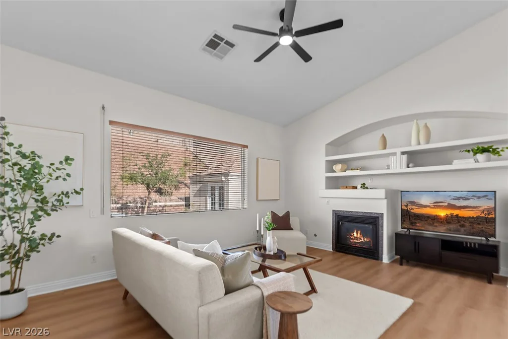 948 Sugar Springs, Las Vegas, NV 89110