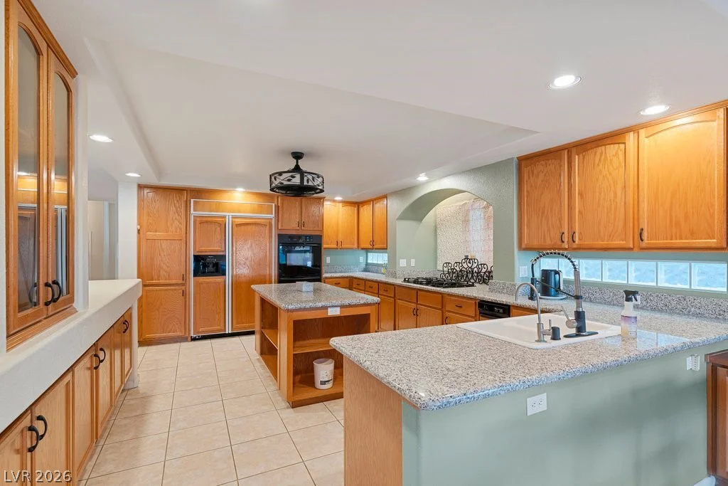 7550 Jacaranda Bay, Las Vegas, NV 89139