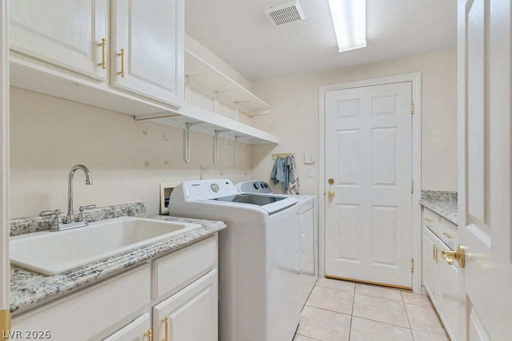7550 Jacaranda Bay, Las Vegas, NV 89139