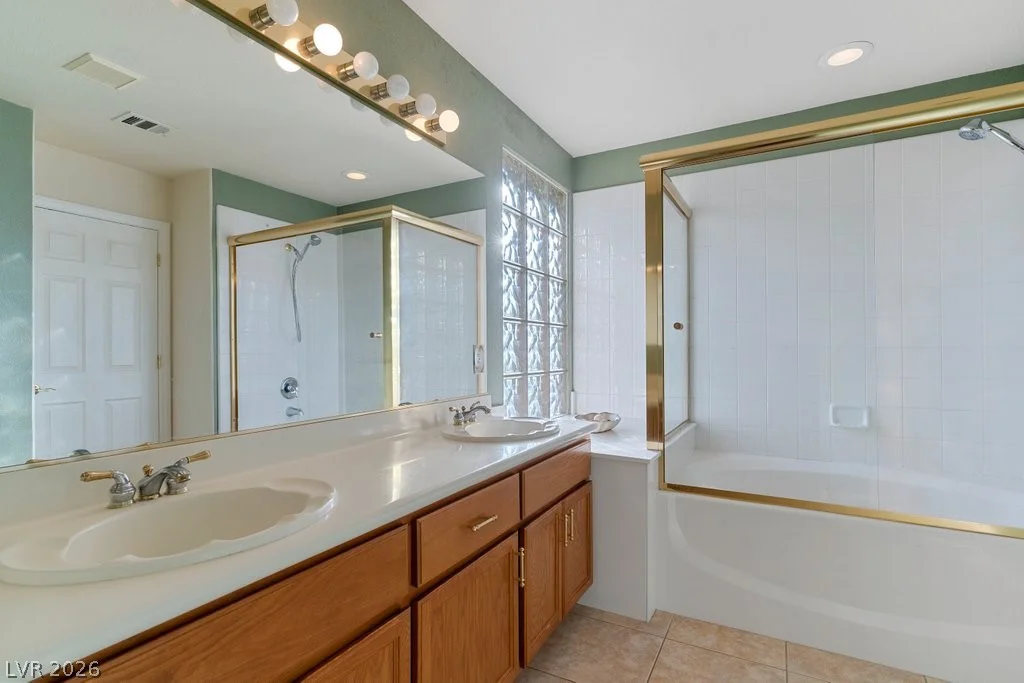 7550 Jacaranda Bay, Las Vegas, NV 89139