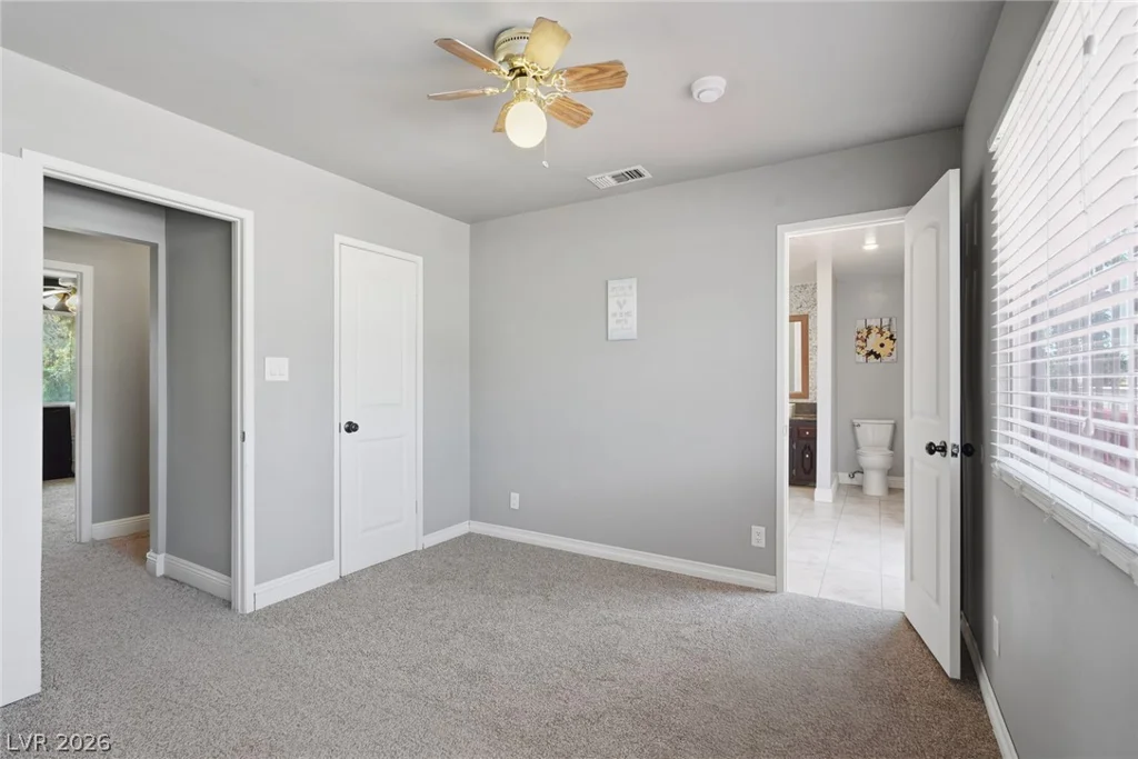 702 Greenbriar Townhouse, Las Vegas, NV 89121