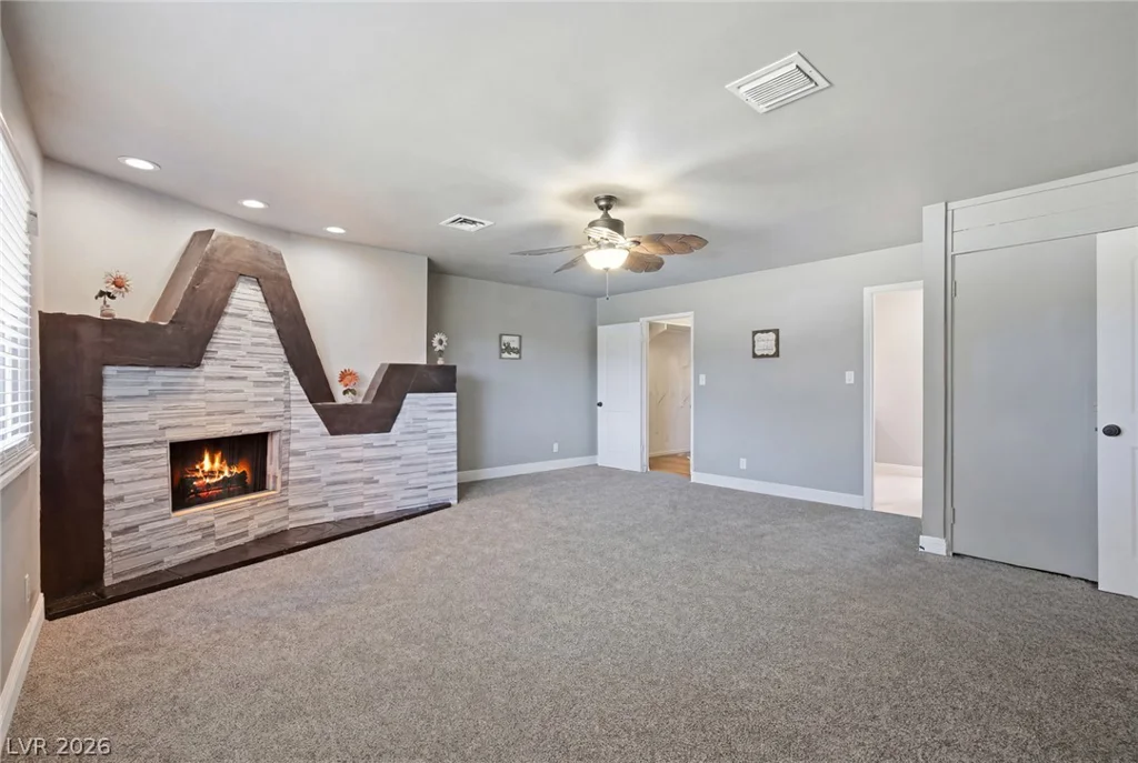 702 Greenbriar Townhouse, Las Vegas, NV 89121