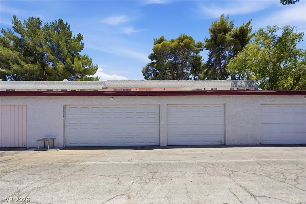 702 Greenbriar Townhouse, Las Vegas, NV 89121