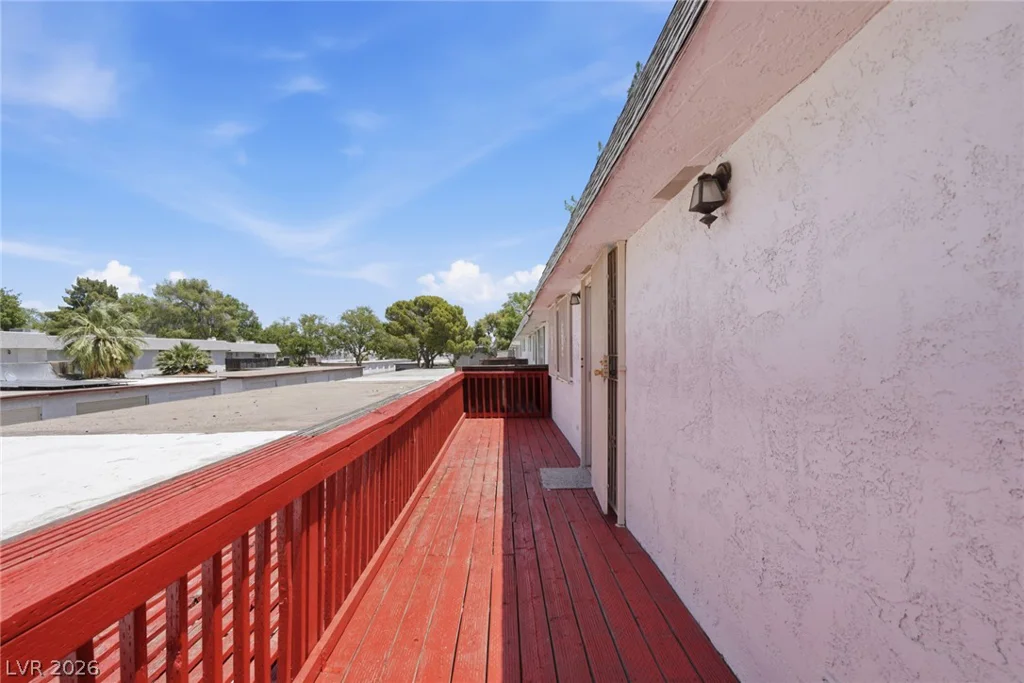 702 Greenbriar Townhouse, Las Vegas, NV 89121