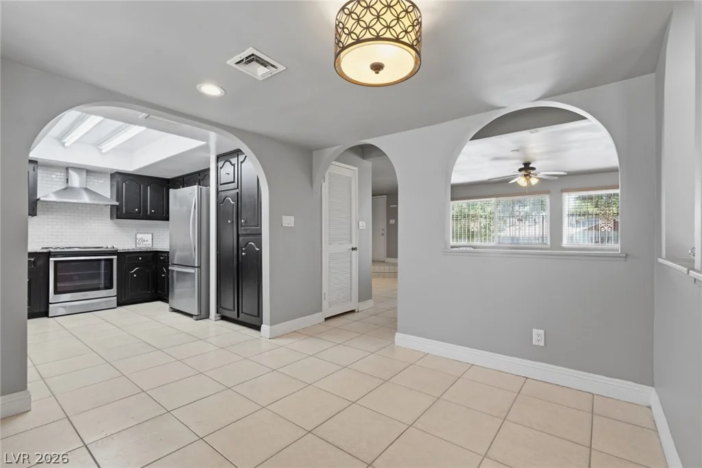 702 Greenbriar Townhouse, Las Vegas, NV 89121