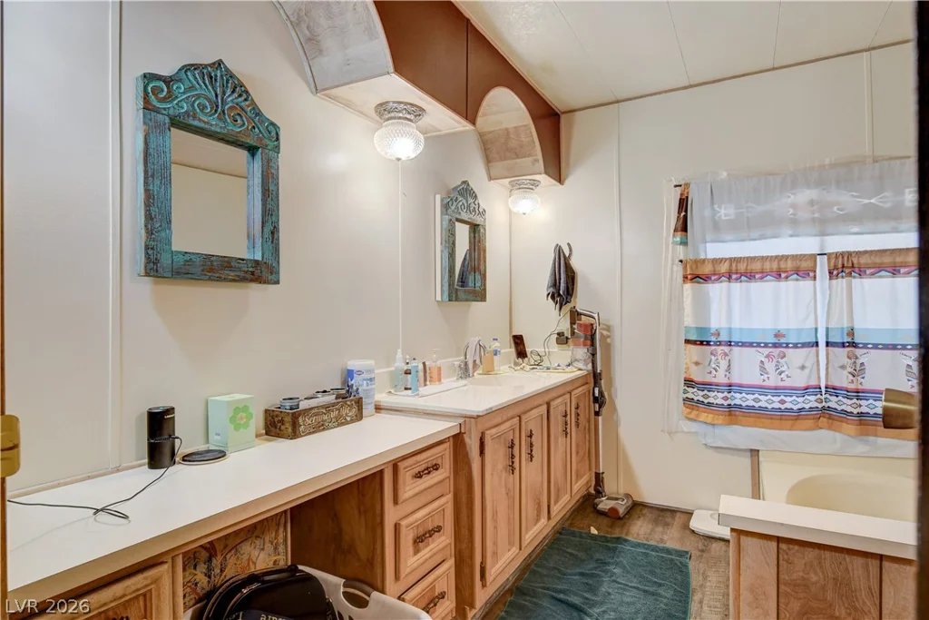 3397 Isle Royale, Las Vegas, NV 89122