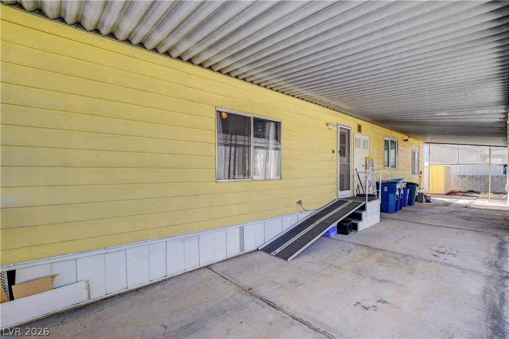3397 Isle Royale, Las Vegas, NV 89122