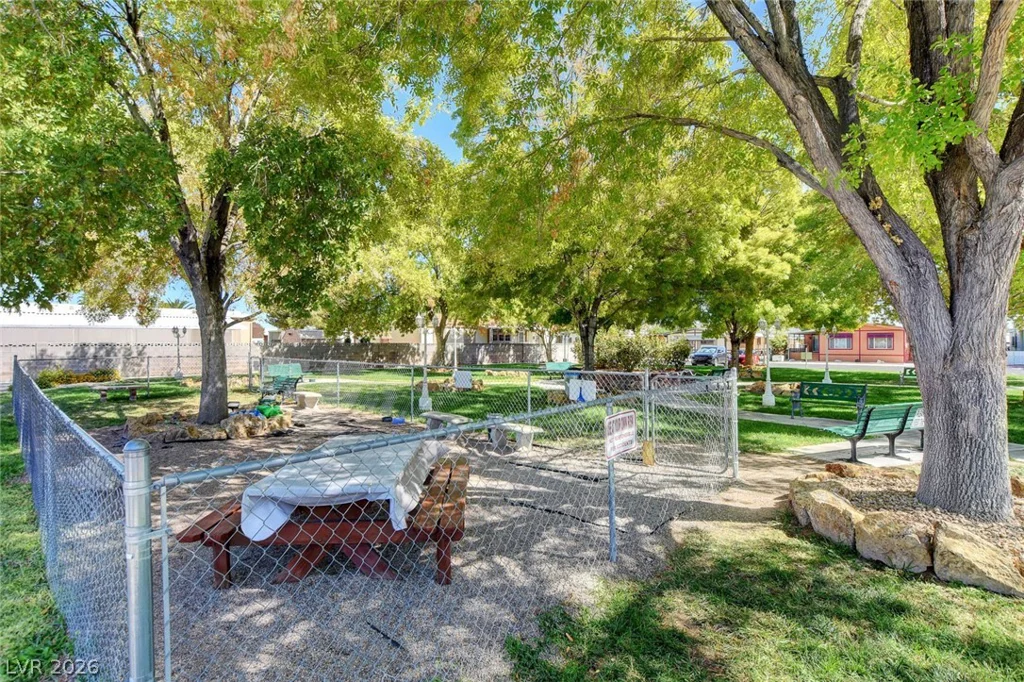 3397 Isle Royale, Las Vegas, NV 89122