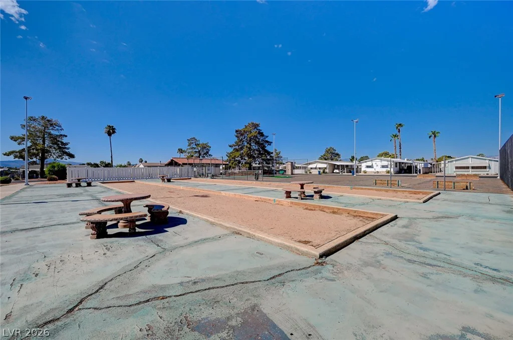 3397 Isle Royale, Las Vegas, NV 89122