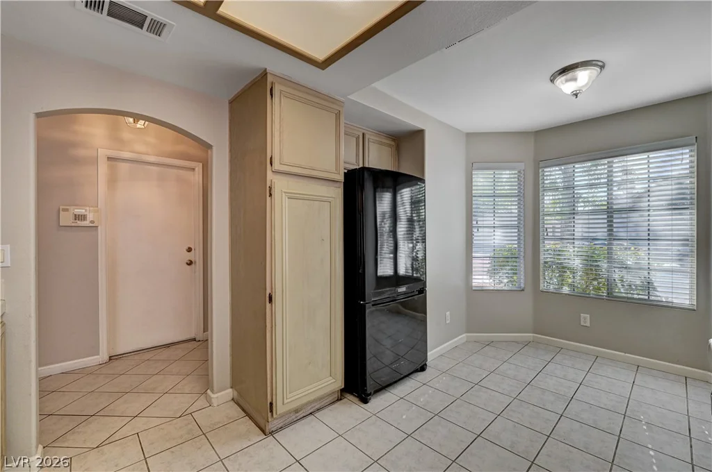 4520 Savin, Las Vegas, NV 89130