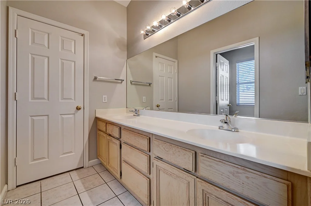 4520 Savin, Las Vegas, NV 89130