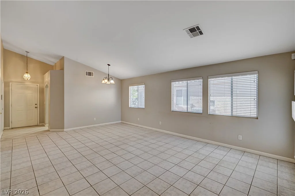 4520 Savin, Las Vegas, NV 89130