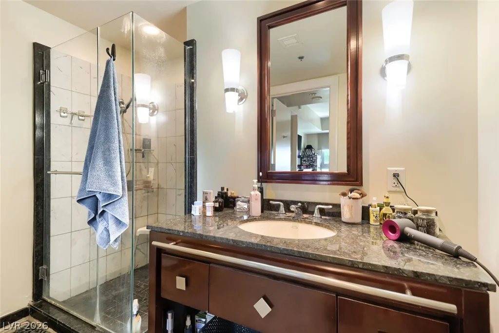 2700 Las Vegas, Las Vegas, NV 89109