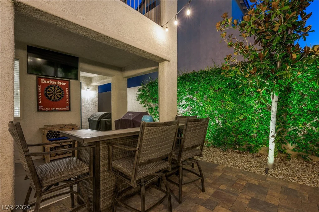 10142 Meriweather Grove, Las Vegas, NV 89166
